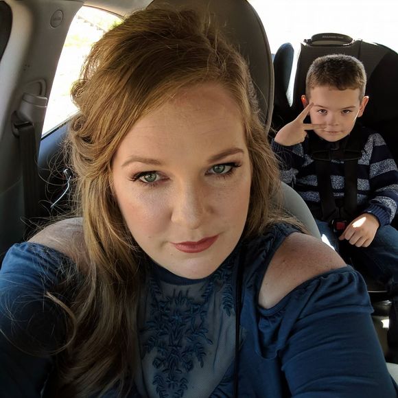 Meet your Posher, Vanessa - Picture 1 of 1